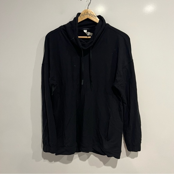 Lululemon Twisted & Tucked Long Sleeve Sweatshirt - Picture 4 of 11